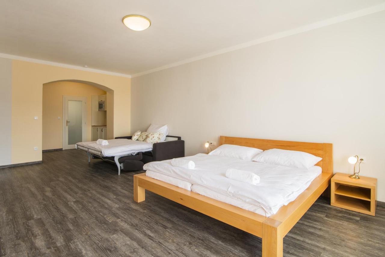 Hotel Anno Nove Mesto nad Metuji Ngoại thất bức ảnh
