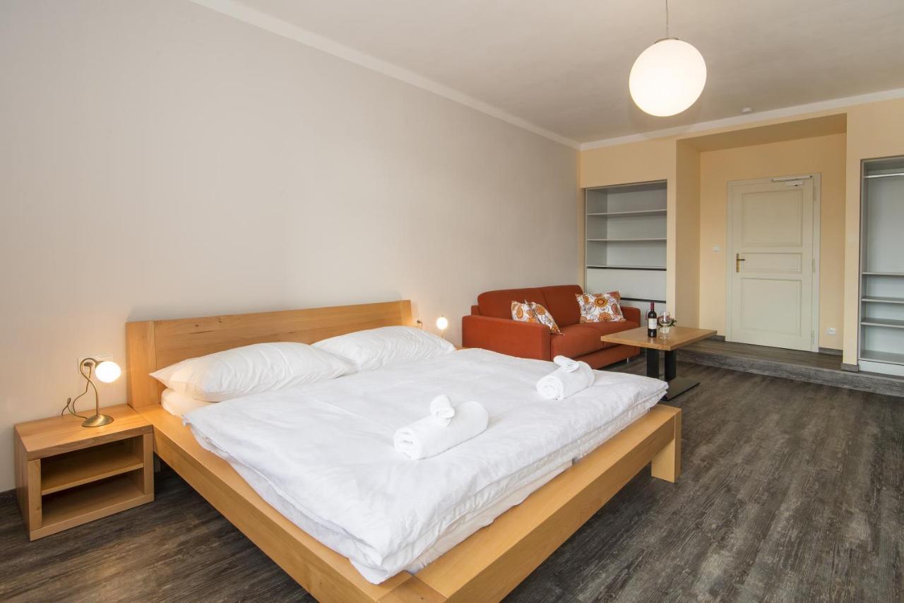 Hotel Anno Nove Mesto nad Metuji Ngoại thất bức ảnh